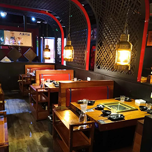 什么是無煙火鍋桌？它與傳統火鍋桌有什么區(qū)