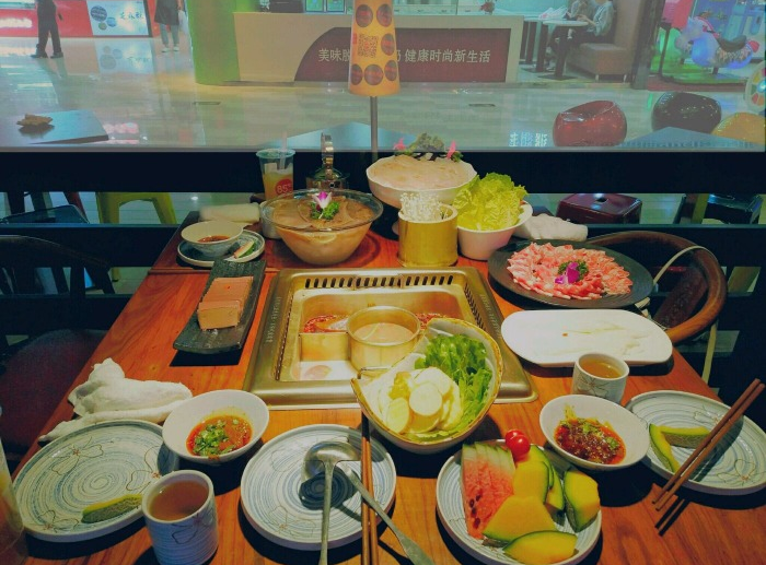 開(kāi)無(wú)煙火鍋店需要做哪些準(zhǔn)備？