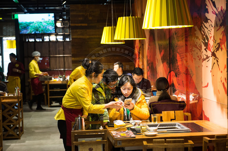 巴奴火鍋無(wú)煙火鍋?zhàn)溃阋?jiàn)過(guò)嗎？